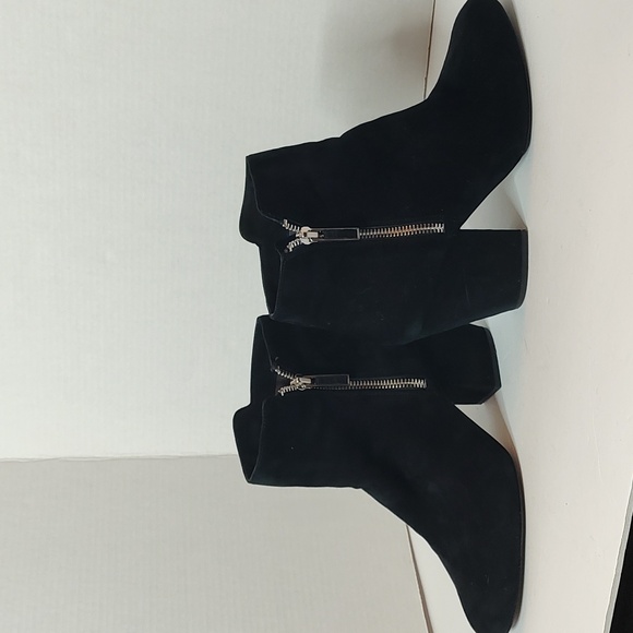 Black Soft Suede Leather Block Heeled  Ankle Boots with Silver Side Zipper sz 11 - Picture 5 of 7